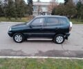Черный Шевроле Нива, объемом двигателя 1.7 л и пробегом 195 тыс. км за 3100 $, фото 6 на Automoto.ua