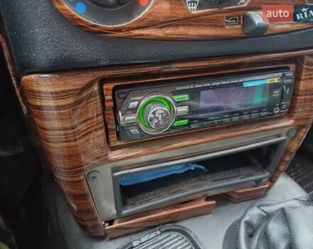 Чорний Шевроле Нива, об'ємом двигуна 1.7 л та пробігом 250 тис. км за 4600 $, фото 15 на Automoto.ua