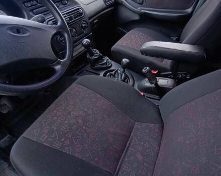 Черный Шевроле Нива, объемом двигателя 1.7 л и пробегом 195 тыс. км за 3100 $, фото 13 на Automoto.ua