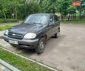 Черный Шевроле Нива, объемом двигателя 1.69 л и пробегом 260 тыс. км за 3800 $, фото 1 на Automoto.ua