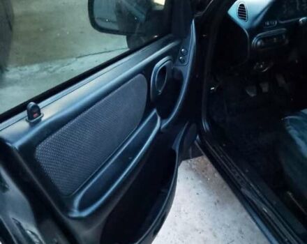 Черный Шевроле Нива, объемом двигателя 1.69 л и пробегом 180 тыс. км за 3300 $, фото 10 на Automoto.ua