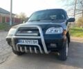 Чорний Шевроле Нива, об'ємом двигуна 1.7 л та пробігом 190 тис. км за 3700 $, фото 1 на Automoto.ua