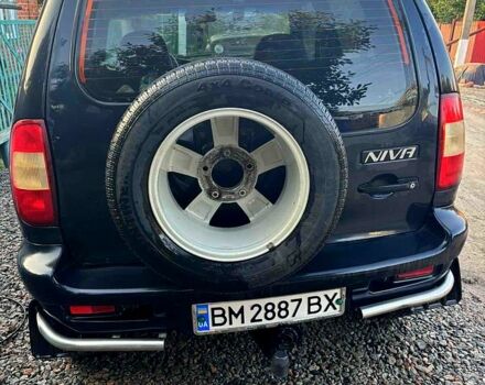 Черный Шевроле Нива, объемом двигателя 1.7 л и пробегом 194 тыс. км за 4100 $, фото 5 на Automoto.ua