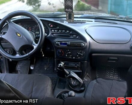 Черный Шевроле Нива, объемом двигателя 1.7 л и пробегом 194 тыс. км за 4100 $, фото 8 на Automoto.ua