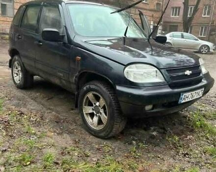 Чорний Шевроле Нива, об'ємом двигуна 1.7 л та пробігом 300 тис. км за 4000 $, фото 6 на Automoto.ua