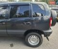 Чорний Шевроле Нива, об'ємом двигуна 1.69 л та пробігом 36 тис. км за 7000 $, фото 9 на Automoto.ua