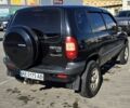 Черный Шевроле Нива, объемом двигателя 1.7 л и пробегом 214 тыс. км за 4700 $, фото 5 на Automoto.ua