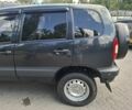 Черный Шевроле Нива, объемом двигателя 1.7 л и пробегом 36 тыс. км за 5900 $, фото 2 на Automoto.ua