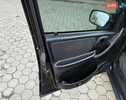 Шевроле Нива 2010 у Вінниці на Automoto.ua Чорний Шевроле Нива, об'ємом двигуна 1.7 л та пробігом 50 тис. км за 6850 $, фото 40 на Automoto.ua