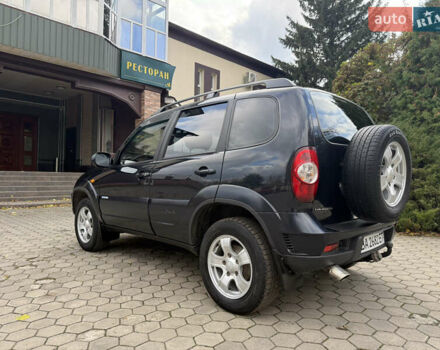 Шевроле Нива 2010 у Вінниці на Automoto.ua Чорний Шевроле Нива, об'ємом двигуна 1.7 л та пробігом 50 тис. км за 6850 $, фото 13 на Automoto.ua