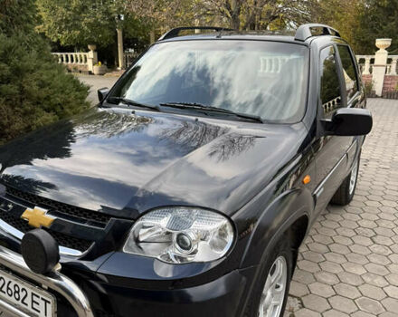 Шевроле Нива 2010 у Вінниці на Automoto.ua Чорний Шевроле Нива, об'ємом двигуна 1.7 л та пробігом 50 тис. км за 6850 $, фото 26 на Automoto.ua