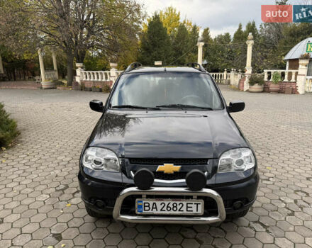 Шевроле Нива 2010 у Вінниці на Automoto.ua Чорний Шевроле Нива, об'ємом двигуна 1.7 л та пробігом 50 тис. км за 6850 $, фото 4 на Automoto.ua