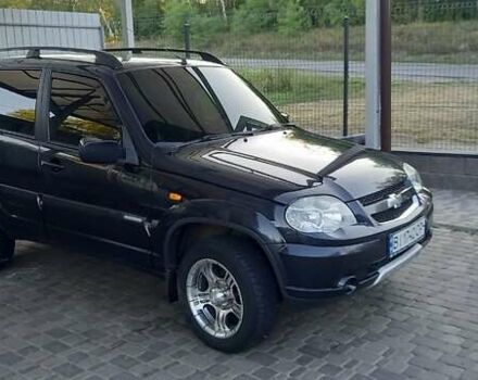 Черный Шевроле Нива, объемом двигателя 1.7 л и пробегом 111 тыс. км за 5700 $, фото 5 на Automoto.ua