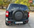Шевроле Нива 2015 у Дніпро (Дніпропетровську) на Automoto.ua Чорний Шевроле Нива, об'ємом двигуна 1.69 л та пробігом 187 тис. км за 6700 $, фото 11 на Automoto.ua