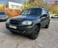 Шевроле Нива 2015 у Дніпро (Дніпропетровську) на Automoto.ua Чорний Шевроле Нива, об'ємом двигуна 1.69 л та пробігом 187 тис. км за 6700 $, фото 1 на Automoto.ua