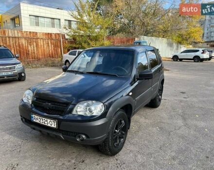 Шевроле Нива 2015 у Дніпро (Дніпропетровську) на Automoto.ua Чорний Шевроле Нива, об'ємом двигуна 1.69 л та пробігом 187 тис. км за 6700 $, фото 3 на Automoto.ua