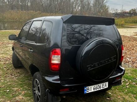 Шевроле Нива 2006 в Полтаве на Automoto.ua Черный Шевроле Нива, объемом двигателя 1.7 л и пробегом 360 тыс. км за 5200 $, фото 1 на Automoto.ua