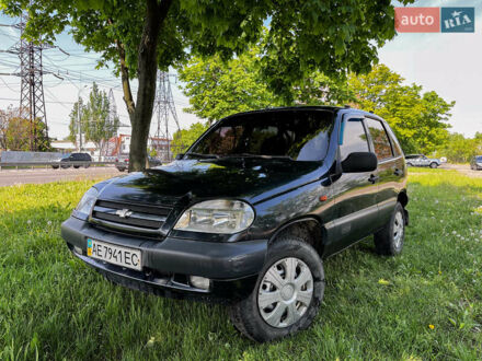 Шевроле Нива 2006 в Днепре (Днепропетровске) на Automoto.ua Черный Шевроле Нива, объемом двигателя 1.7 л и пробегом 255 тыс. км за 4300 $, фото 1 на Automoto.ua