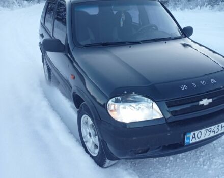 Чорний Шевроле Нива, об'ємом двигуна 1.7 л та пробігом 170 тис. км за 4300 $, фото 1 на Automoto.ua