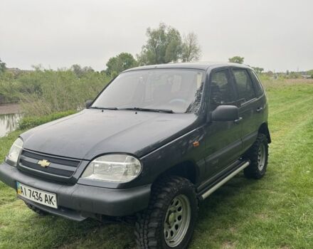 Чорний Шевроле Нива, об'ємом двигуна 1.7 л та пробігом 3 тис. км за 3200 $, фото 1 на Automoto.ua