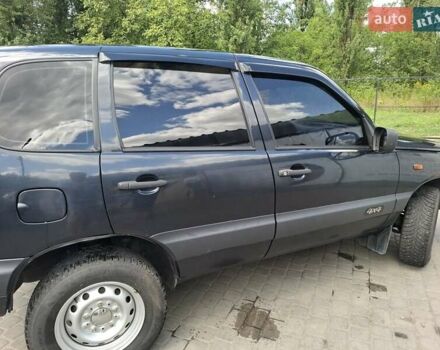 Чорний Шевроле Нива, об'ємом двигуна 1.69 л та пробігом 36 тис. км за 7000 $, фото 1 на Automoto.ua