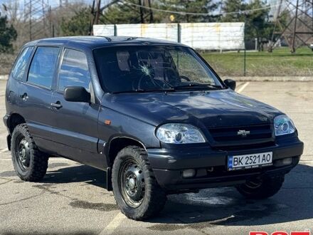 Шевроле Нива 2008 в Запорожье на Automoto.ua Черный Шевроле Нива, объемом двигателя 1.7 л и пробегом 200 тыс. км за 1800 $, фото 1 на Automoto.ua