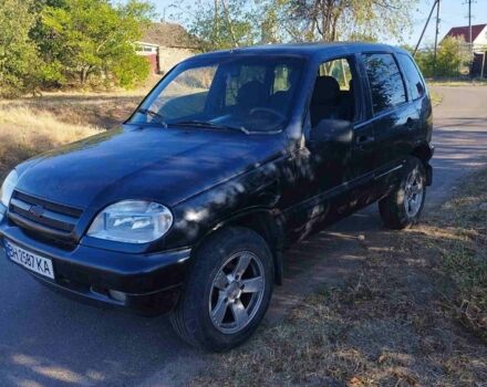 Чорний Шевроле Нива, об'ємом двигуна 1.7 л та пробігом 240 тис. км за 2500 $, фото 1 на Automoto.ua