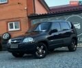Коричневый Шевроле Нива, объемом двигателя 1.69 л и пробегом 109 тыс. км за 5550 $, фото 1 на Automoto.ua