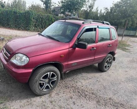 Червоний Шевроле Нива, об'ємом двигуна 1.7 л та пробігом 1 тис. км за 3400 $, фото 1 на Automoto.ua