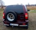 Красный Шевроле Нива, объемом двигателя 1.7 л и пробегом 168 тыс. км за 3500 $, фото 3 на Automoto.ua