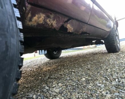 Красный Шевроле Нива, объемом двигателя 1.7 л и пробегом 280 тыс. км за 2350 $, фото 13 на Automoto.ua