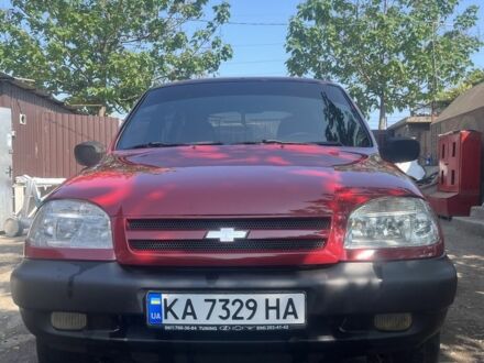 Шевроле Нива 2007 в Одессе на Automoto.ua Красный Шевроле Нива, объемом двигателя 1.7 л и пробегом 227 тыс. км за 2999 $, фото 1 на Automoto.ua