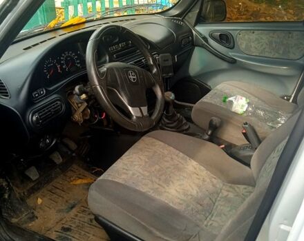 Шевроле Нива 2003 у Березовке на Automoto.ua Шевроле Нива, об'ємом двигуна 1.7 л та пробігом 0 тис. км за 2700 $, фото 4 на Automoto.ua