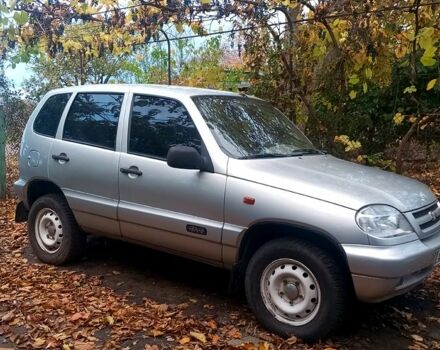 Шевроле Нива, объемом двигателя 1.7 л и пробегом 300 тыс. км за 5500 $, фото 1 на Automoto.ua