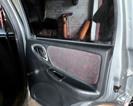 Шевроле Нива, об'ємом двигуна 1.7 л та пробігом 178 тис. км за 2900 $, фото 11 на Automoto.ua