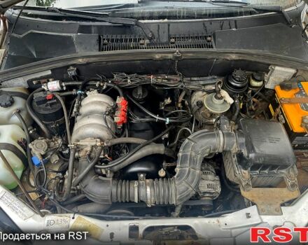 Шевроле Нива, объемом двигателя 1.7 л и пробегом 111 тыс. км за 2100 $, фото 4 на Automoto.ua