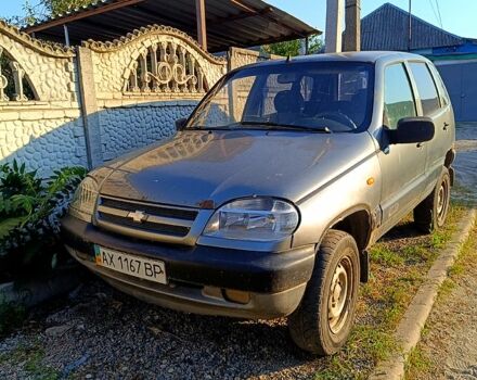 Шевроле Нива, объемом двигателя 1.7 л и пробегом 350 тыс. км за 1800 $, фото 7 на Automoto.ua