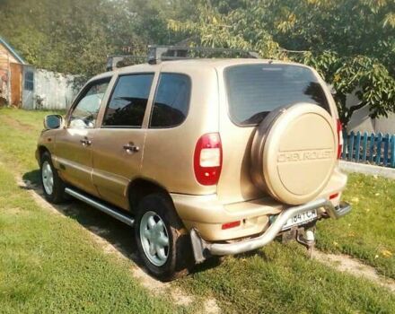 Шевроле Нива, об'ємом двигуна 1.7 л та пробігом 235 тис. км за 3100 $, фото 1 на Automoto.ua