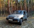 Шевроле Нива, объемом двигателя 1.7 л и пробегом 350 тыс. км за 1800 $, фото 4 на Automoto.ua