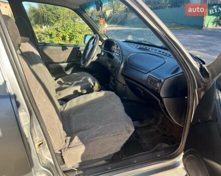 Шевроле Нива, об'ємом двигуна 1.7 л та пробігом 270 тис. км за 3000 $, фото 6 на Automoto.ua