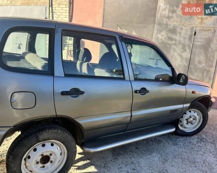 Шевроле Нива, об'ємом двигуна 1.7 л та пробігом 270 тис. км за 3000 $, фото 5 на Automoto.ua