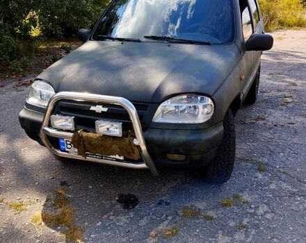 Шевроле Нива, об'ємом двигуна 1.7 л та пробігом 170 тис. км за 4000 $, фото 1 на Automoto.ua