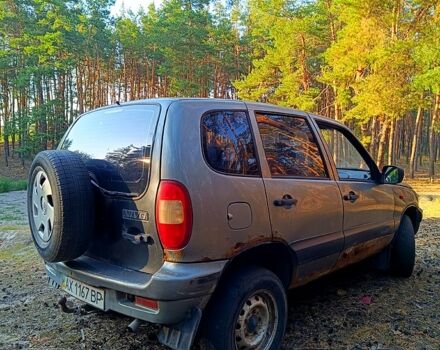 Шевроле Нива, объемом двигателя 1.7 л и пробегом 350 тыс. км за 1800 $, фото 5 на Automoto.ua