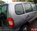 Шевроле Нива, объемом двигателя 1.7 л и пробегом 80 тыс. км за 3330 $, фото 7 на Automoto.ua