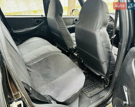 Шевроле Нива, объемом двигателя 0 л и пробегом 274 тыс. км за 3600 $, фото 12 на Automoto.ua