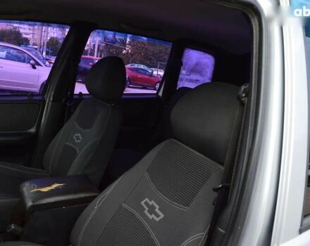 Шевроле Нива, объемом двигателя 0 л и пробегом 159 тыс. км за 3499 $, фото 7 на Automoto.ua