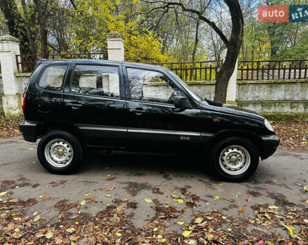 Шевроле Нива, объемом двигателя 0 л и пробегом 274 тыс. км за 3600 $, фото 1 на Automoto.ua