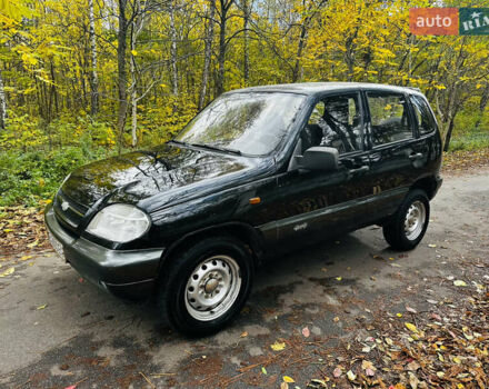 Шевроле Нива, объемом двигателя 0 л и пробегом 176 тыс. км за 3600 $, фото 3 на Automoto.ua