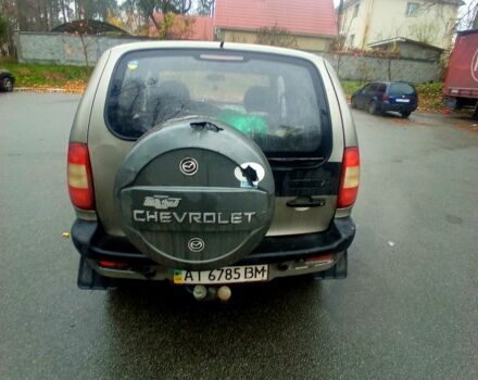 Шевроле Нива, объемом двигателя 1.7 л и пробегом 122 тыс. км за 2800 $, фото 4 на Automoto.ua