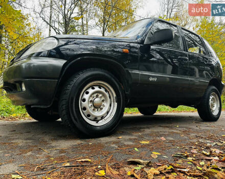 Шевроле Нива, объемом двигателя 0 л и пробегом 176 тыс. км за 3600 $, фото 13 на Automoto.ua